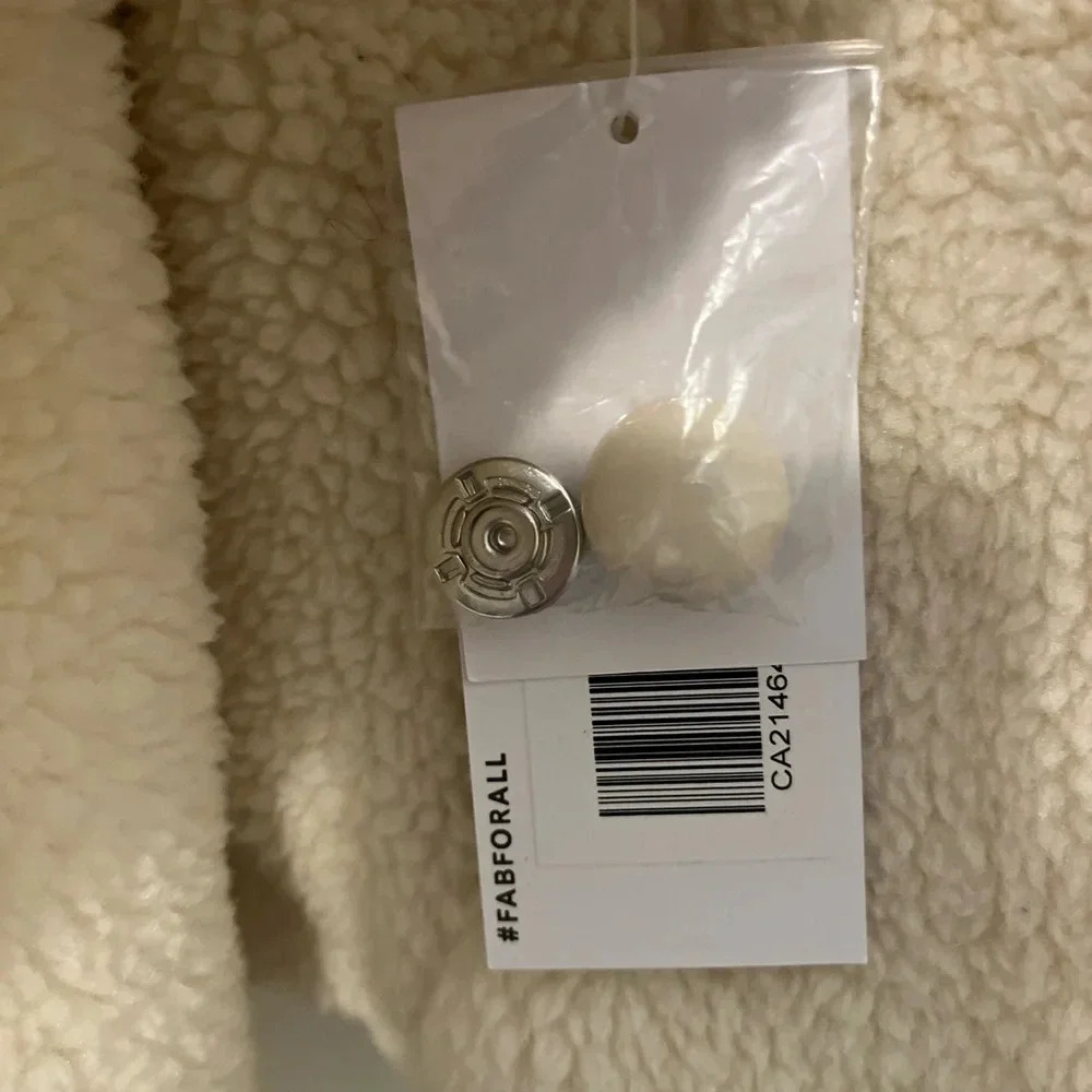 Just Fab faux shearling wrap jacket new with the tag bone white XXL - Picture 8 of 16